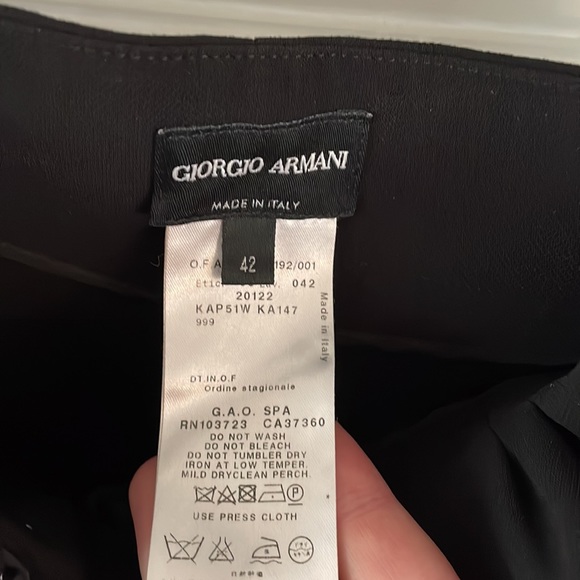 Girogrio Armani Pants Size 42 - Picture 2 of 3